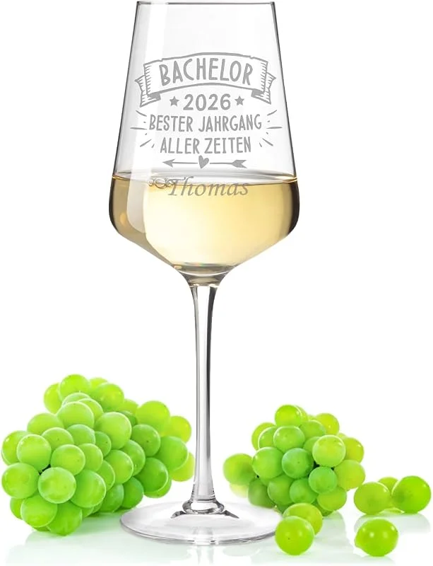Besuche den GRAVURZEILE-Store GRAVURZEILE Weißweinglas mit Gravur - Bachelor 2025 - Bester Jahrgang Aller Zeiten - Personalisiert mit Namen - Schönes Geschenk für Sie & Ihn zum Abschluss — Wein und Festtafel