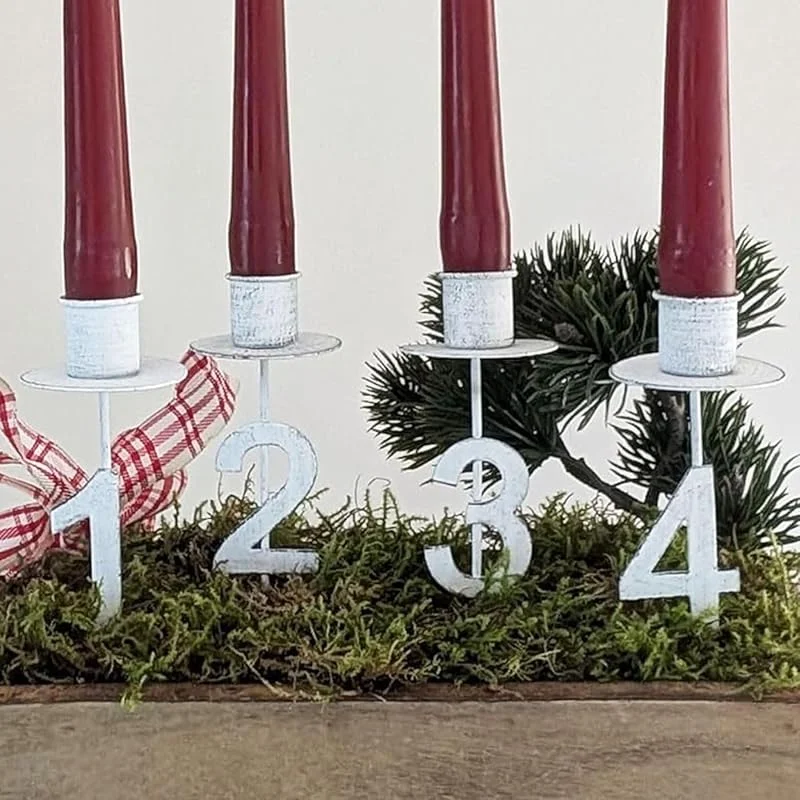 Besuche den Storm's Gartenzaubereien-Store Adventszahlen 1-4 Kerzenhalter 4er Set Shabby chic Kerzenständer für Advent - für Adventsgestecke - Adventskränze - Kerzenhalter Weiß für Stab- und Tafelkerzen — Kerzenlicht Abendessen