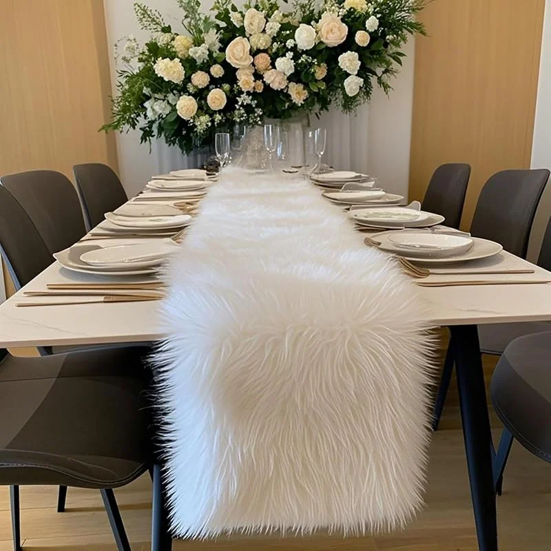 Marke: KERTFGOKU Kunstfell Tischläufer, Fell Tischläufer Weihnachten Weiß Modern Deko Oster Perfekt für Weihnachten, Hochzeit Home Esstisch, Schminktisch, Couchtisch (30cm x 230cm) — Küche & Haushalt