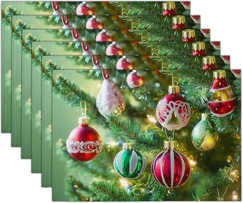 Marke: GDJSMIN Mode Grün Weihnachtsmotive Mit Buntglaskugeln Weihnachten Platzsets 2er Set, 30x45cm Winter Tischset Waschbar Platzdeckchen Küche Party Deko — Küche & Haushalt