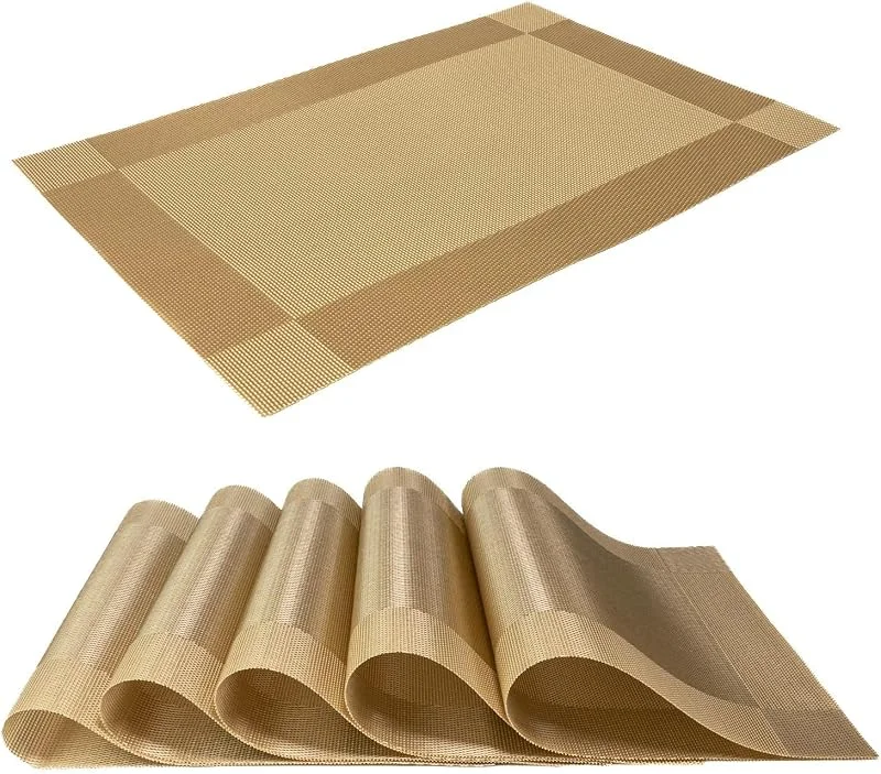 Besuche den INTIRILIFE-Store Intirilife 6X Platzset aus PVC in Gold - 45 x 30 cm - Tischset Tischmatte Untersetzer abwischbar hitzebeständig für Küche Esstisch — Küche & Haushalt