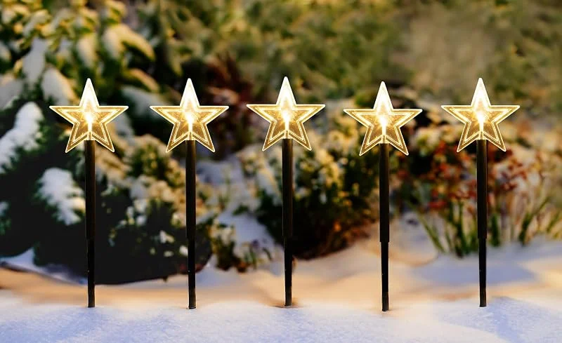 Besuche den Spetebo-Store Spetebo LED Garten Leuchtstäbe Stern 35 cm - 5er Set mit Batterie und Timer - Gartenstecker Balkon Weihnachts Deko Außen — Weihnachtsbeleuchtung