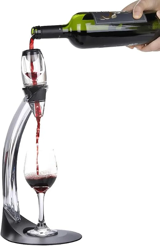 Besuche den NK-Store NK Weindekanter-Set + Ständer - Weinbelüfter mit Filtration, Acrylmaterial, eingebautem Filter, inklusive Weinglashalter und Stoffbeutel, Höhe 41 cm, Schwarz, Durchsichtig — Wein und Festtafel