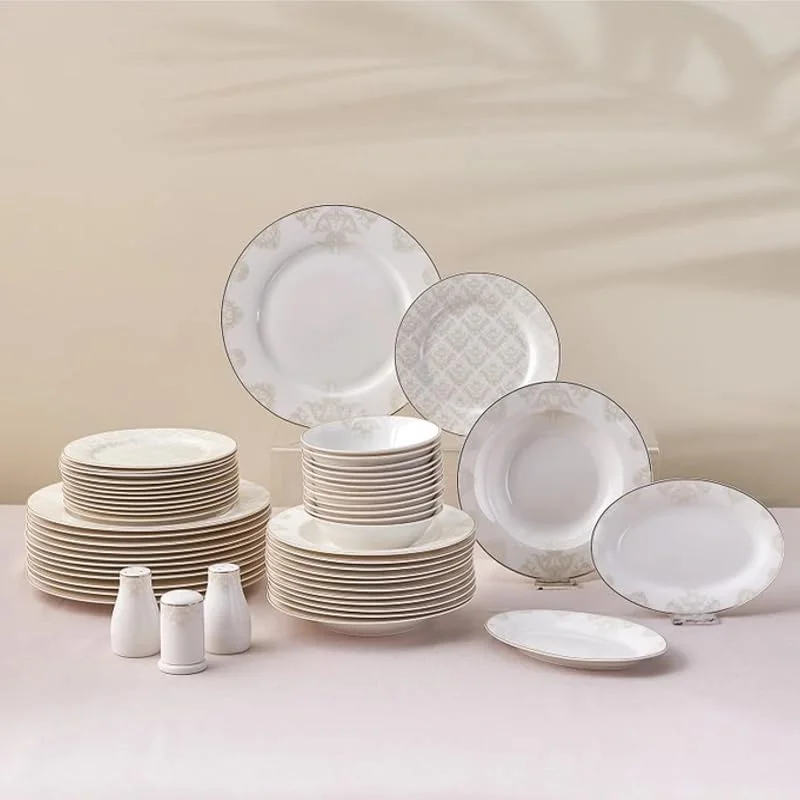 Besuche den KARACA-Store Karaca Elegance Bone Siena - 53-teiliges Geschirrset für 12 Personen, Modern Teller Set aus Porzellan, Geschirr Set mit Suppenschalen, Servierplatte, Tiefe Teller, Dessertteller - Weiß & Gold — Advent und Tisch
