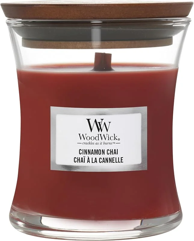Besuche den WoodWick-Store WoodWick Mittelgroße Duftkerze im Sanduhrglas mit knisterndem Docht, Cinnamon Chai, Brenndauer bis zu 20 Stunden — Kerzenlicht Abendessen