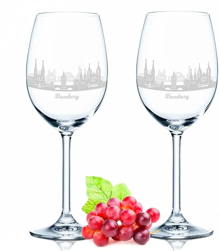 Besuche den GRAVURZEILE-Store GRAVURZEILE Weingläser mit Gravur - Skyline Bamberg im Set - Hochwertige 360° Lasergravur - schönes Geschenk als Andenken, Souvenir oder für Sammler & Weingenießer zum Geburtstag — Wein und Festtafel