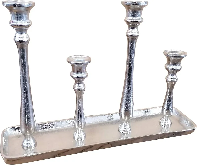 Besuche den MichaelNoll-Store Kerzenständer Kerzenhalter 4-Armig Aluminium Silber Raw - Kerzenleuchter Groß auf Tablett - Tischdeko Modern 40x10x28 cm — Kerzenlicht Abendessen