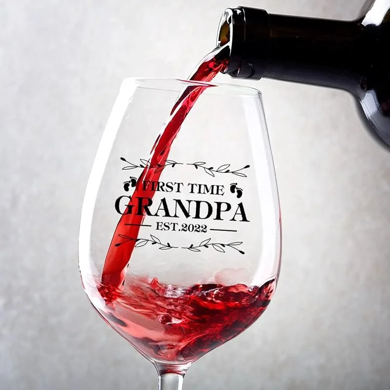 Marke: Rimego Rotweingläser Promoted to Grandpa Weinglas Set mit 2 individuellen Weingeschenken für Frauen und Männer zum Geburtstag, Weihnachten und zu besonderen Anlässen, 17 oz Gläser — Wein und Festtafel