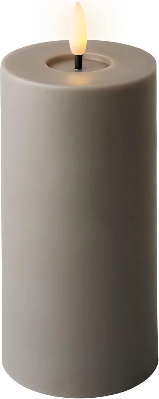 Marke: Kaemingk LED Kerze mit Timer Outdoor 7x17cm Kunststoff - für Innen & Außen - flackernde Flamme Effekt - Outdoorkerze batteriebetrieben - Dekokerze Stumpenkerze Grau Warmweiß — Kerzenlicht Abendessen