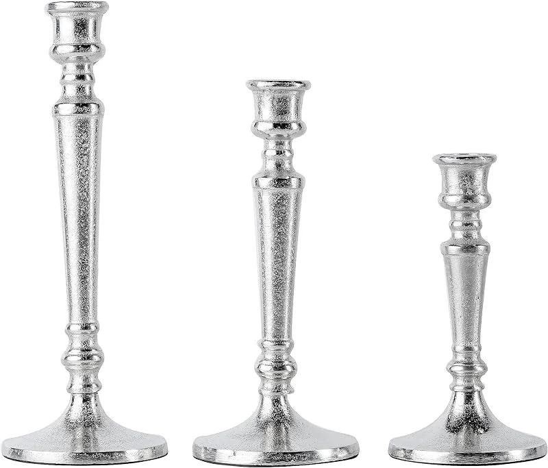 Besuche den MichaelNoll-Store 3er Set Kerzenständer Kerzenhalter Aluminium Silber Deko - Kerzenleuchter Modern für Stabkerzen - Tischdeko Hochzeit - Dekoration Wohnzimmer - H 19, 24 und 29 cm — Kerzenlicht Abendessen