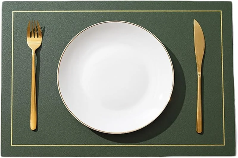 Besuche den Epinki-Store Epinki Weihnachten Tischset Quadratisch, 2er Set PU Leder Platzset Weihnachten Waschbar 1.8MM Dicke Umkehrbar Zweifarbig Einfarbig Golden Linien, Tisch-Sets Grün Grau für Tisch Bar, 30x43CM — Küche & Haushalt