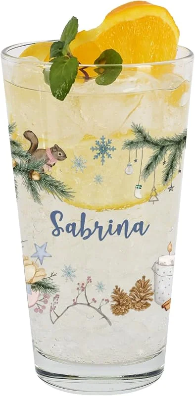 Besuche den Herz & Heim-Store Herz & Heim® Personalisiertes Trinkglas zu Weihnachten mit Name – 300 ml Leonardo Glas – Geschenk & Tischdeko für Weihnachten – Winterliche Gläser mit Namensaufdruck – Weihnachtsmotiv — Advent und Tisch