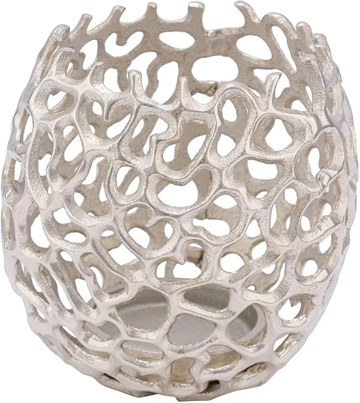 Besuche den Spetebo-Store Design Kerzenschale aus Aluminium - 17 x 17 cm, groß - Edler Metall Kerzenhalter in Silber - Deko Gitter Kerzen Ständer Teelicht Halter Becher rund — Kerzenlicht Abendessen