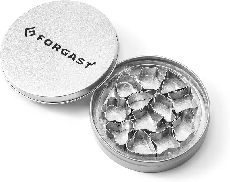 Besuche den Forgast-Store Frogast Geometrisch Ausstechformen Set, 12 Sätze, Geeignet für Die Herstellung von Kuchen Schokolade geschnittenen Obst und Gemüse, mit Eisen Box — Weihnachtskueche