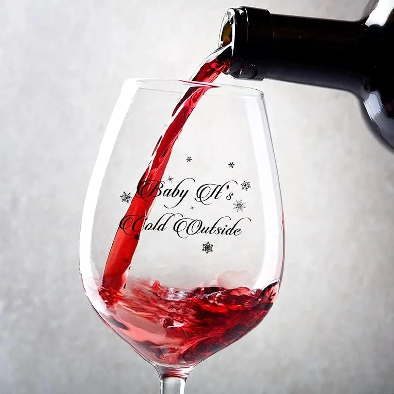 Marke: Rimego Weingläser-Set, 2 Stück, Baby It's Cold Outside, Weinglas, Kelch für Paare, Jahrestag, Hochzeit, Geschenk, personalisierte Weingeschenke für Frauen und Männer — Wein und Festtafel